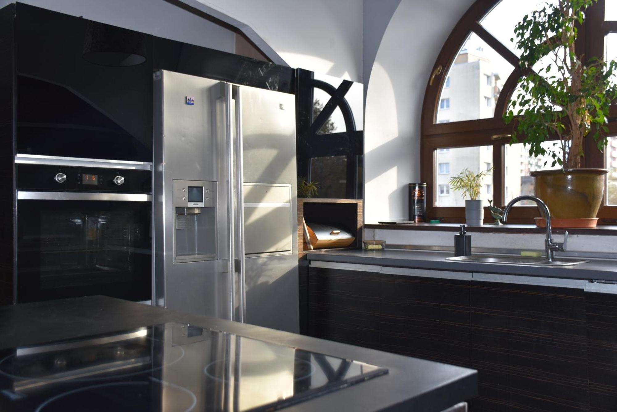Manufaktura Bakery, Penthouse 200M, Prywatna Kamienica, Parking Strzezony Apartment Lodz  Ngoại thất bức ảnh